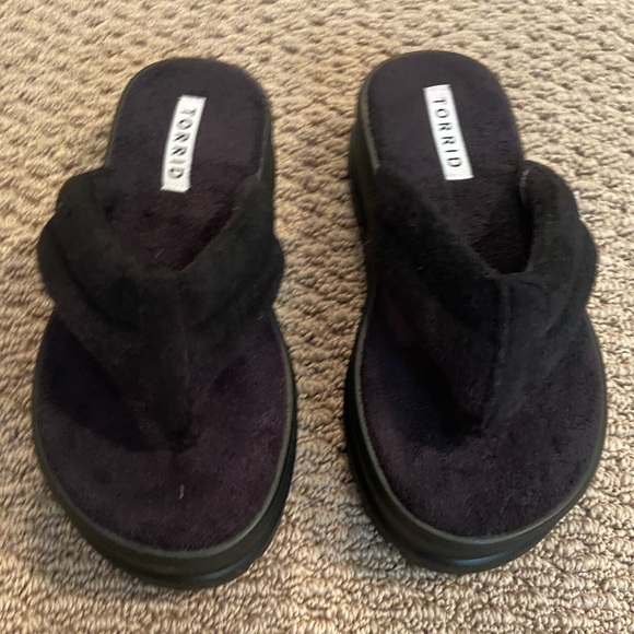 NWT Torrid Size 7 Terry Thong Flatform Sandal Extra Wide Width - Picture 9 of 11